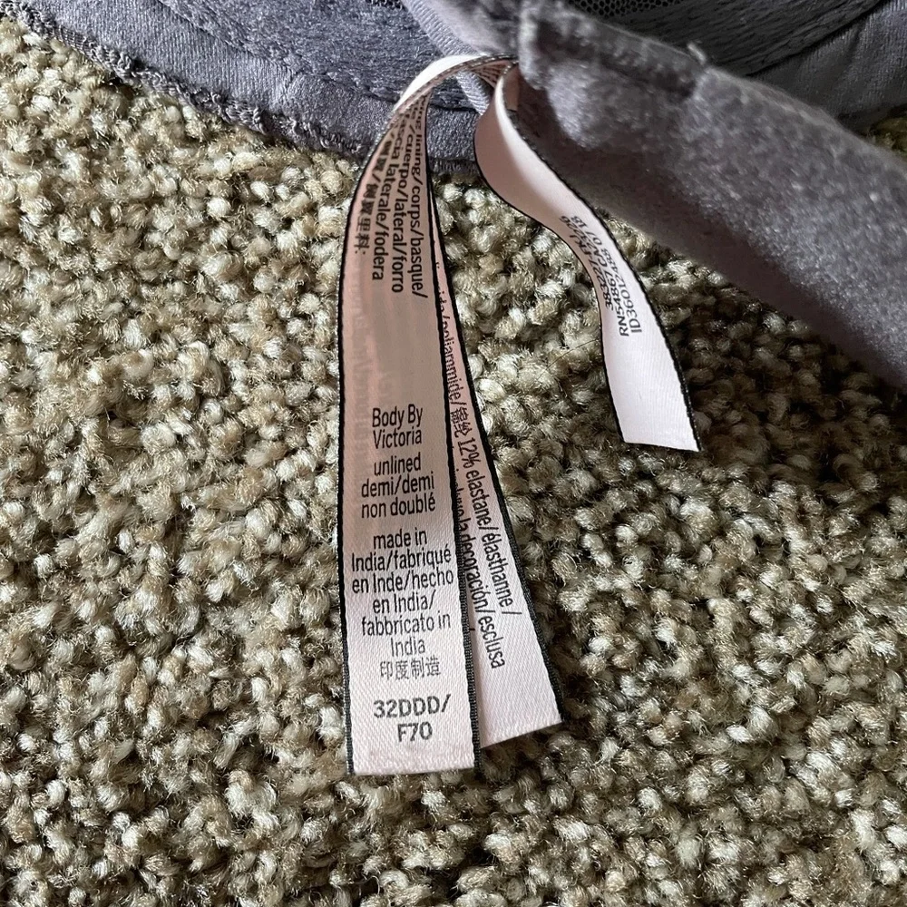 Body by Victoria bra (Victoria’s Secret).